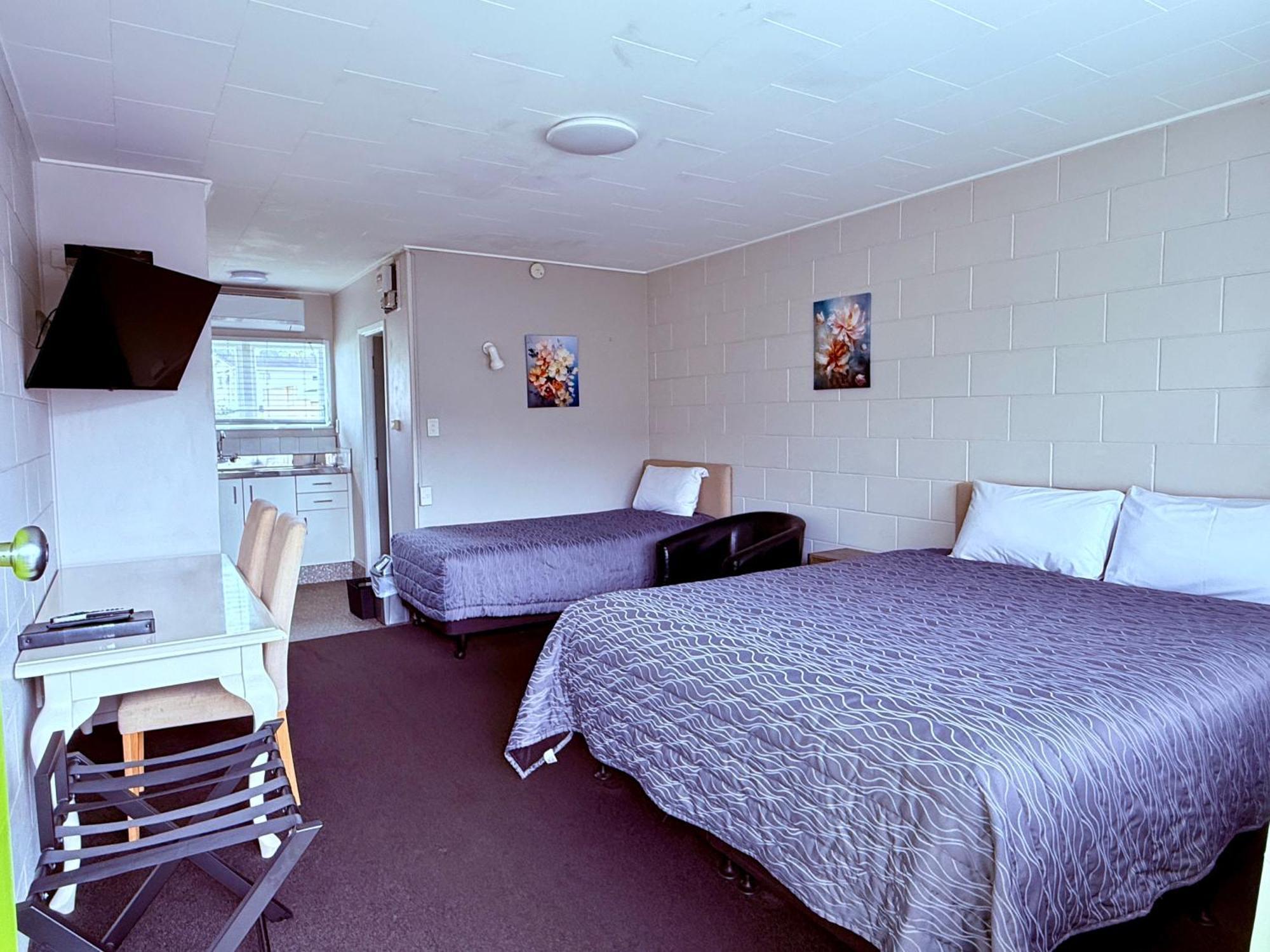 Continental Motel Whangarei Exterior foto