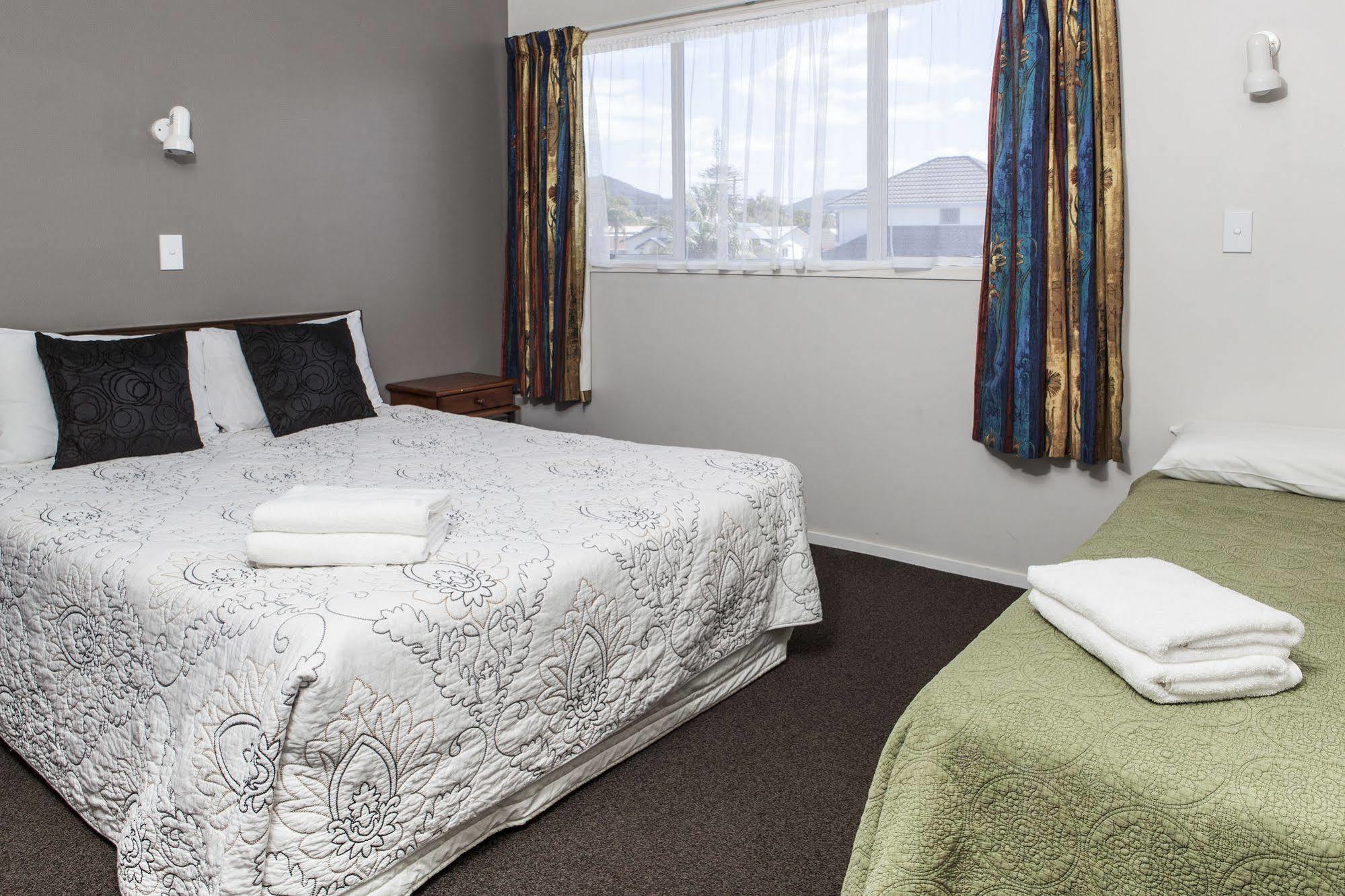 Continental Motel Whangarei Exterior foto